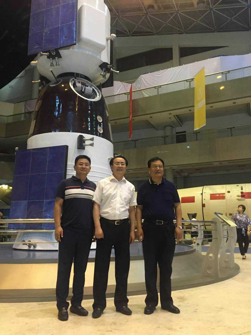 1469408422714917.jpg 783227502875469813.jpg